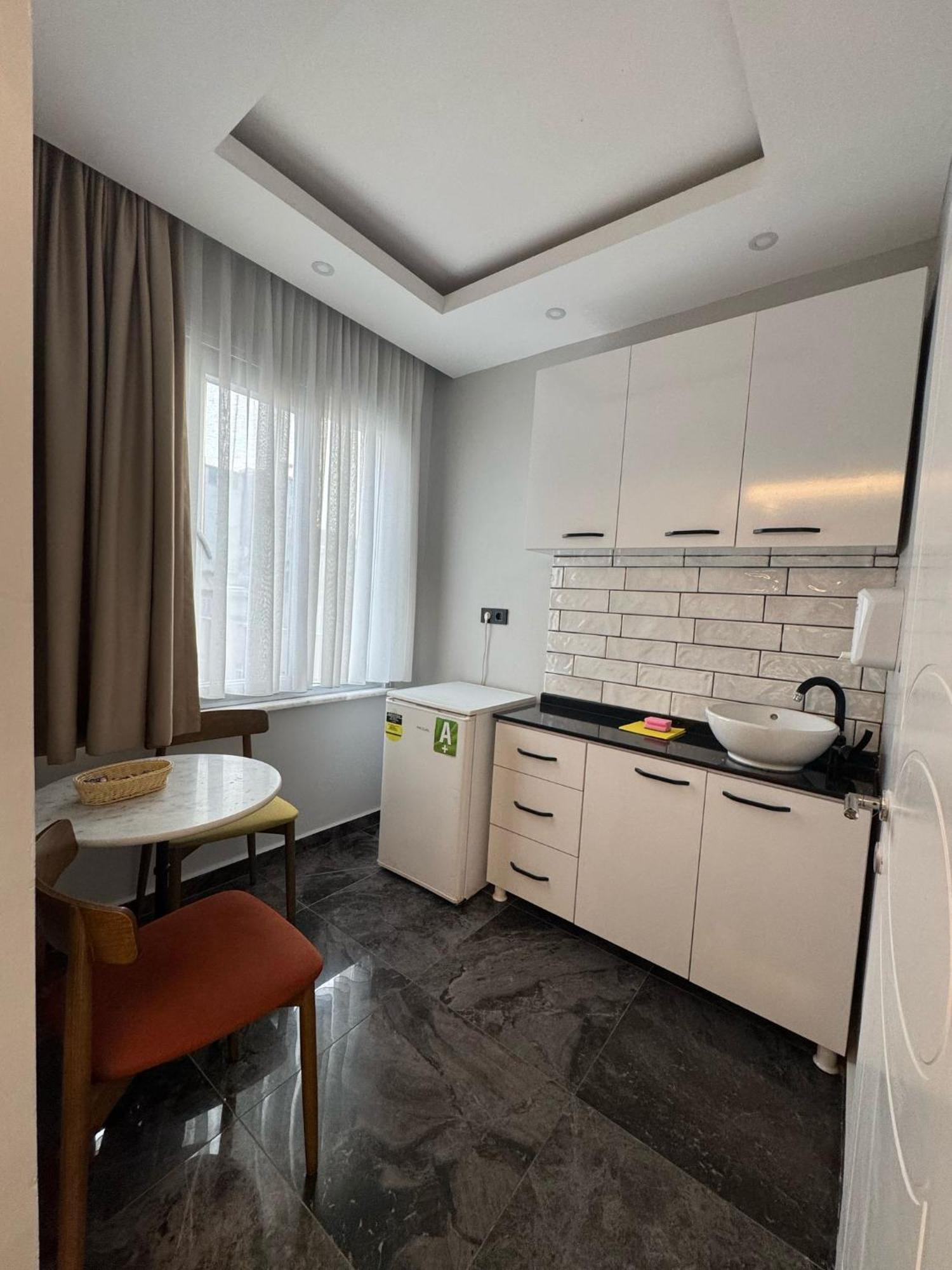 Bguest Hotel & Residence Istanbul Exterior photo