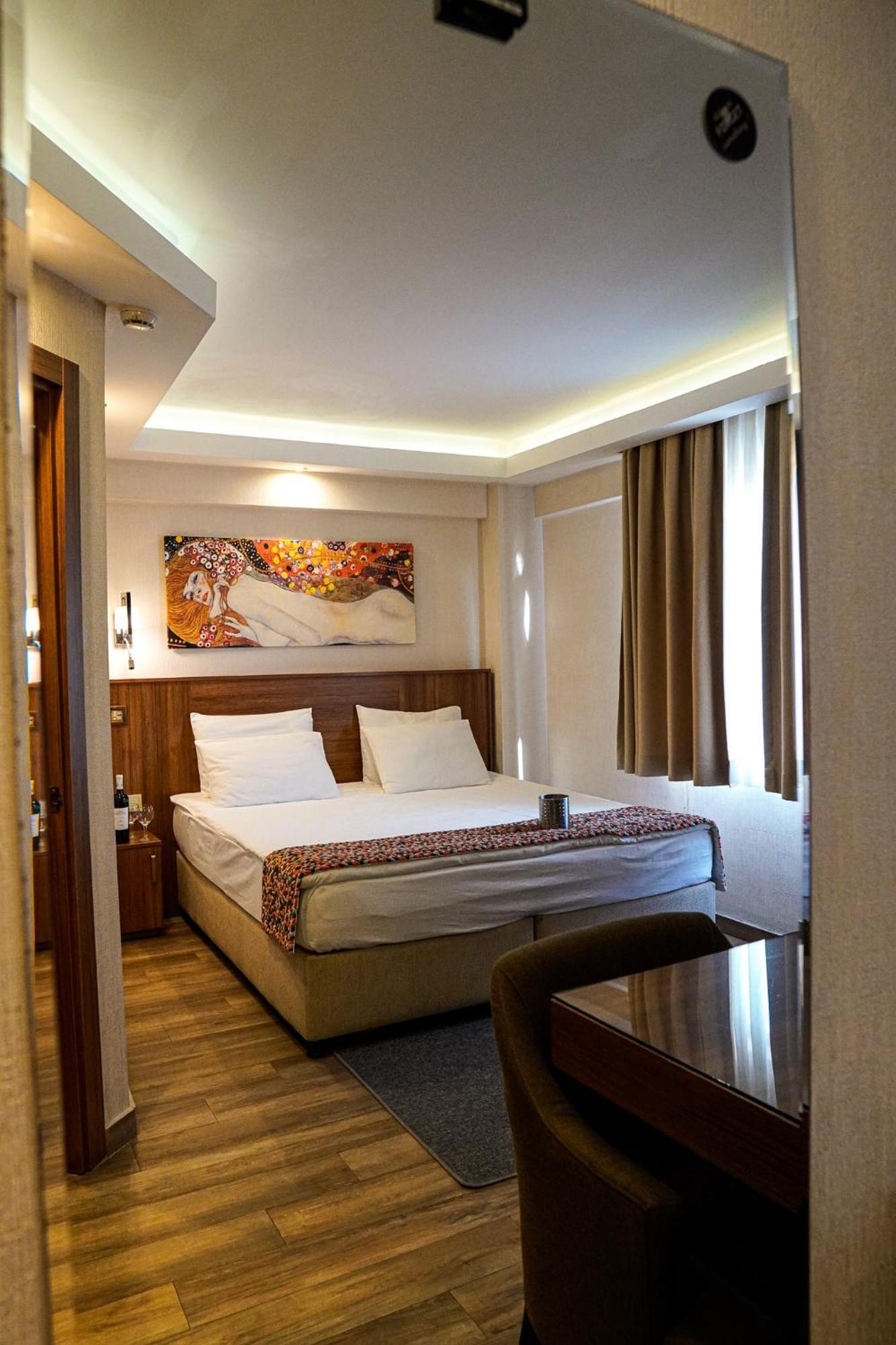Bguest Hotel & Residence Istanbul Exterior photo